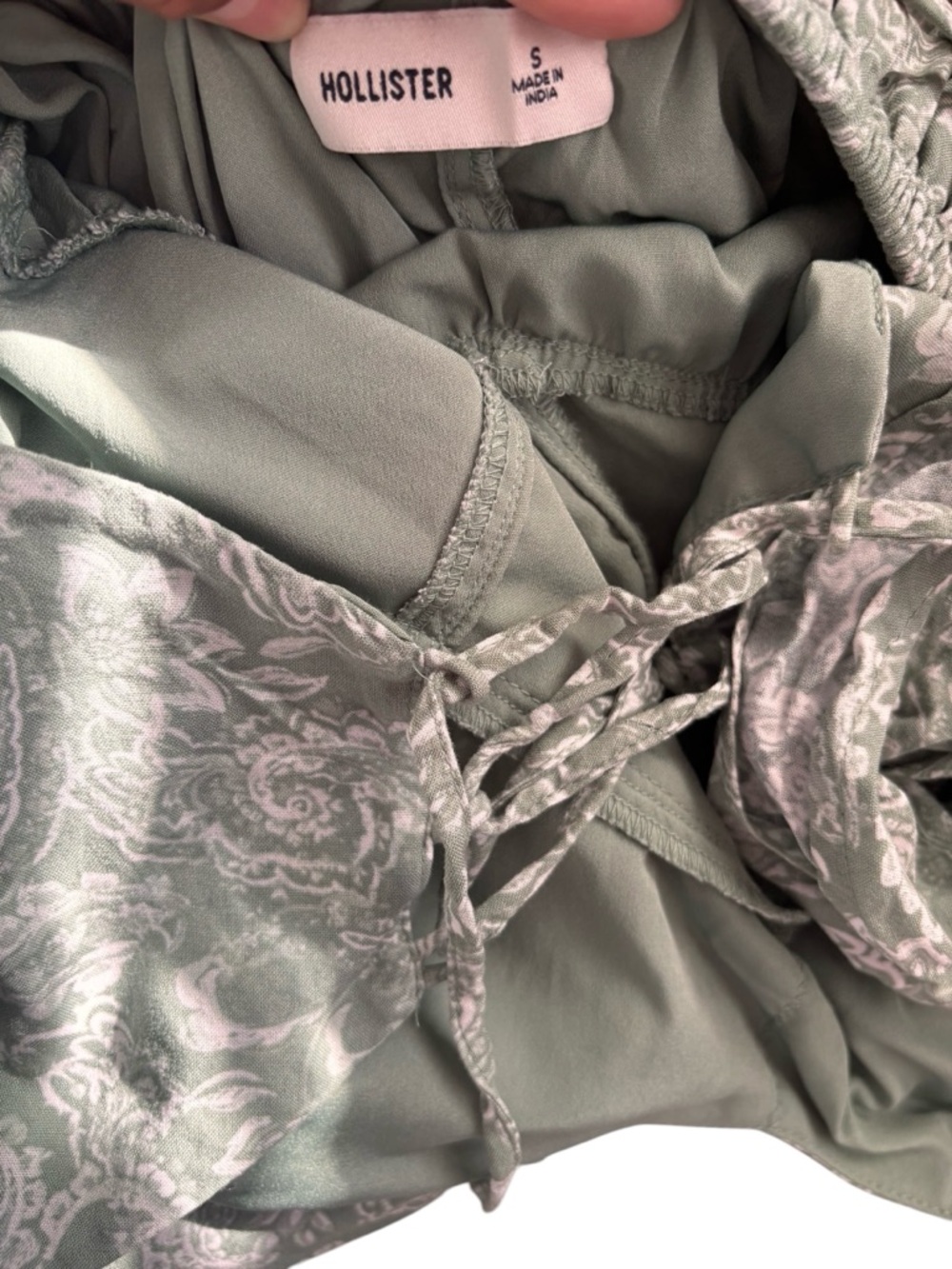 Hollister Sage Green Paisley Ruffle-Strap Maxi Dress - Picture 4 of 5